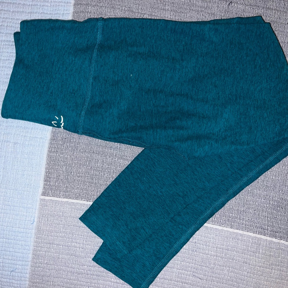 Beyond Yoga Caught in the Midi Teal Spacedye Leggings